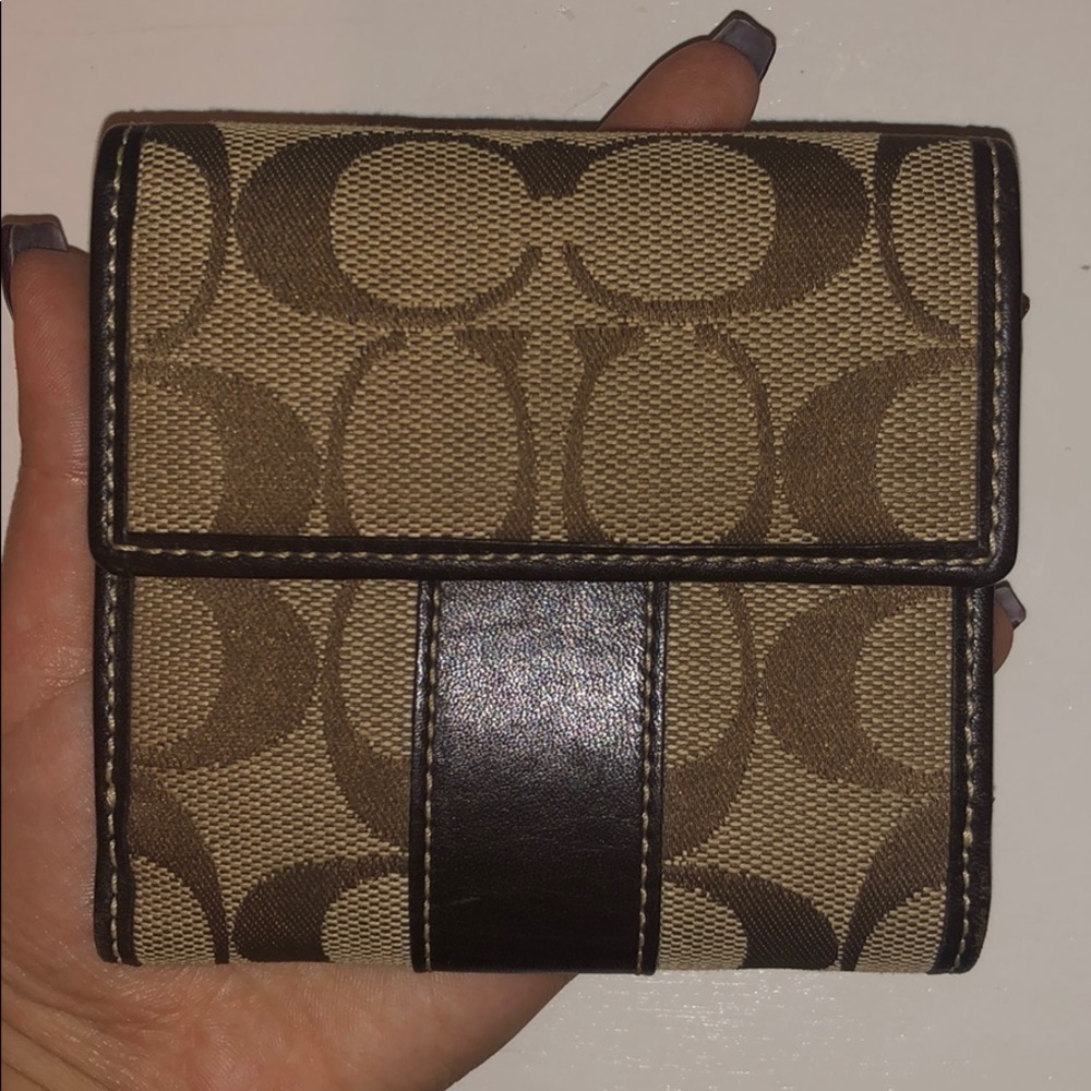 coach small wallet